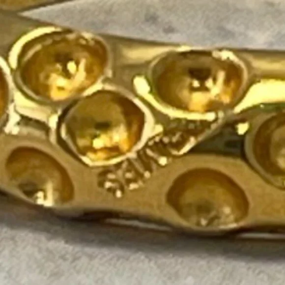 Gold Hermès Dots Scarf Ring Golden - Preowned - Picture 5 of 5